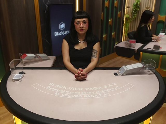 Blackjack Clasico en Español 24