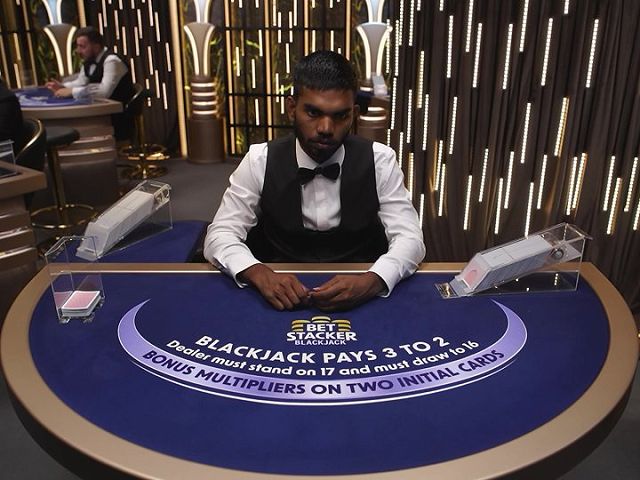 Classic Bet Stacker Blackjack 25
