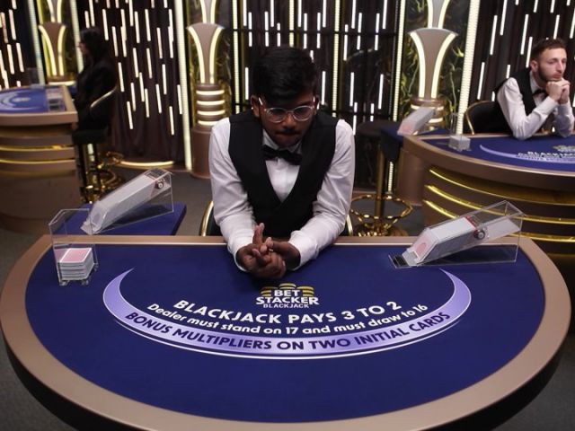 VIP Bet Stacker Blackjack 7